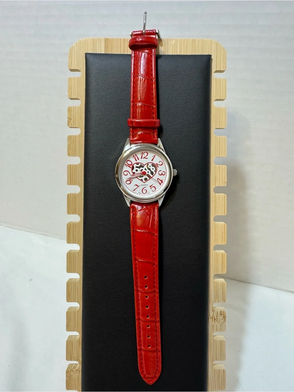 Avon Red Heart Accent Ladies Watch